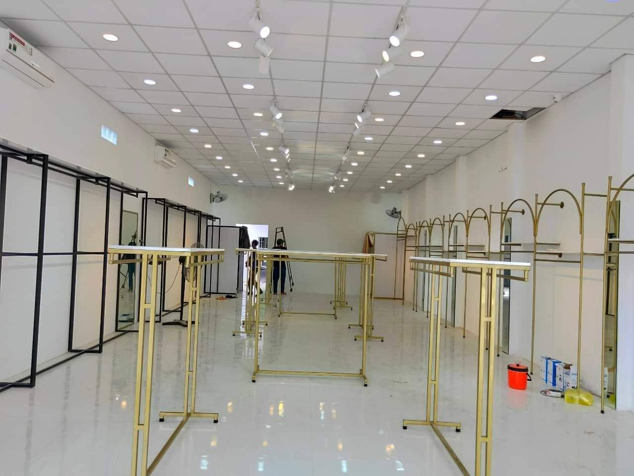 Đóng Thạch cao sơn nước sài gòn 