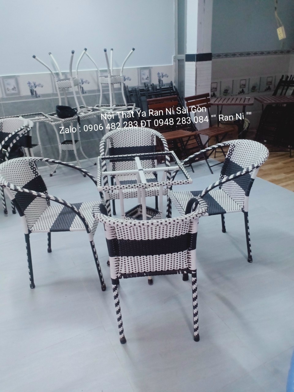 Bàn ghế quán cà phê đẹp, Ghế nhựa giả mây Sài Gòn Tp HCM