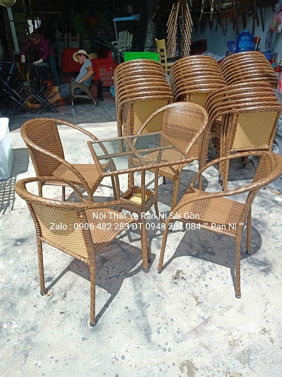 Bàn ghế quán cà phê đẹp, Ghế nhựa giả mây Sài Gòn Tp HCM